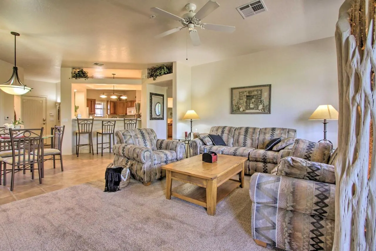 Scottsdale Condo With Balcony And Resort Amenities! דירה